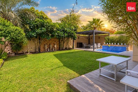 Villa in vendita a Al Barsha, Dubai, EAU 4 camere da letto, 430.9 mq. № 769417 - foto 12