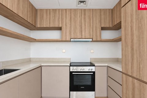 Apartmen di Business Bay, Dubai, UAE 2 bilik tidur, 103.7 meter persegi № 772350 - foto 14