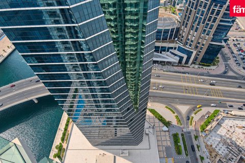 Apartmen di Business Bay, Dubai, UAE 2 bilik tidur, 103.7 meter persegi № 772350 - foto 18