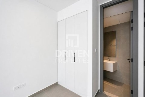 Снять в аренду таунхаус в Аль-Барари, Дубай, ОАЭ 4 спальни, 180.32м2, № 778981 - фото 4