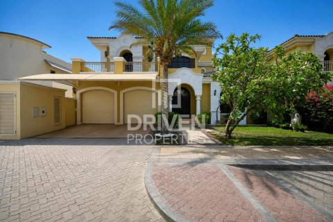 Villa itt: Palm Jumeirah, Dubai, EAE, 4 hálószoba, 620.78 m², azonosító: 770600 - fénykép 2