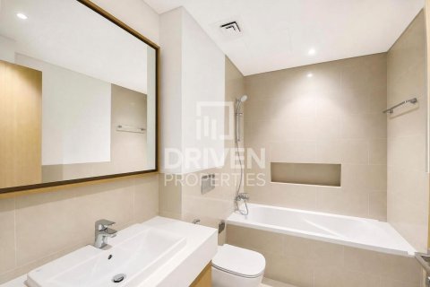 Appartamento in vendita a Dubai Creek Harbour (The Lagoons), Dubai, EAU 2 camere da letto, 106.1 mq. № 770454 - foto 13
