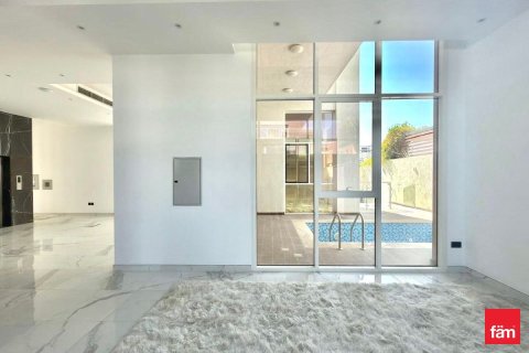 Villa til salg i Dubai, UAE 5 soveværelser, 464.9 kvm № 769443 - foto 5