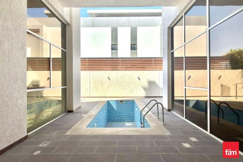 Villa til salg i Dubai, UAE 5 soveværelser, 464.9 kvm № 769443 - foto 7