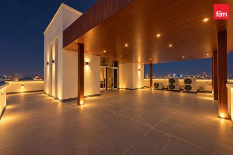 Villa til salg i Dubai, UAE 5 soveværelser, 464.9 kvm № 769443 - foto 19