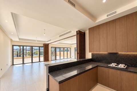 Vila di Damac Lagoons, Dubai, UAE 7 bilik tidur, 675.26 meter persegi № 782852 - foto 7