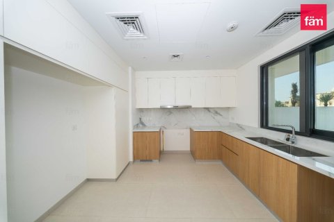 Townhouse til leje i Jebel Ali, Dubai, UAE 4 soveværelser, 385.2 kvm № 769840 - foto 5