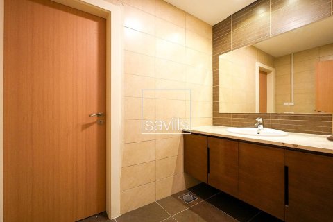 Vila v Khalifa City, Abu Dhabi, SAE 5 ložnice, 547.57 m² Č.: 772791 - fotografie 18