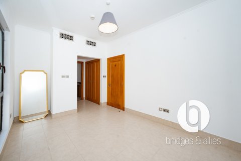 Apartment in Old Town, Dubai, UAE 1 bedroom, 92 sq.m. № 769757 - photo 12