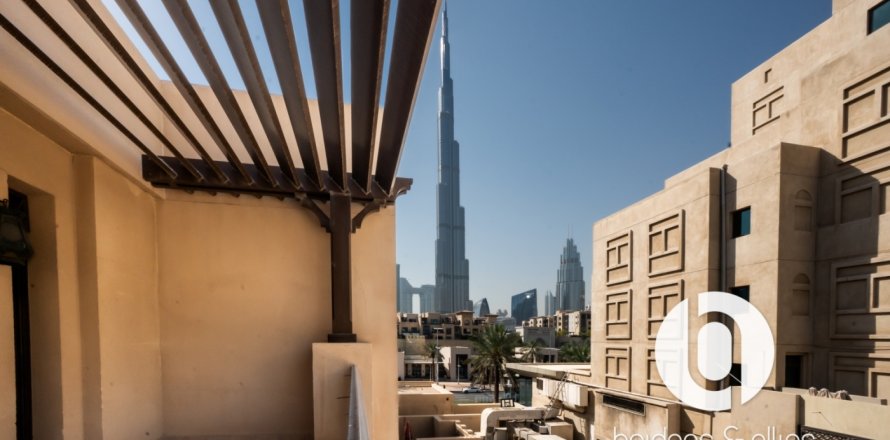 Apartment in Old Town, Dubai, UAE 1 bedroom, 92 sq.m. № 769757