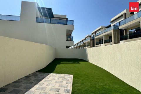 Kamienica do wynajęcia w Dubai, ZEA 4 sypialnie, 214 mkw., nr 774388 - zdjęcie 17