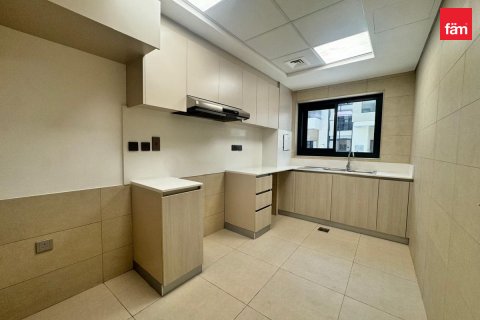 Kamienica do wynajęcia w Dubai, ZEA 4 sypialnie, 214 mkw., nr 774388 - zdjęcie 13