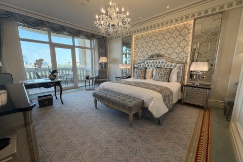 Apartment til salg i Palm Jumeirah, Dubai, UAE 62 kvm № 769534 - foto 2