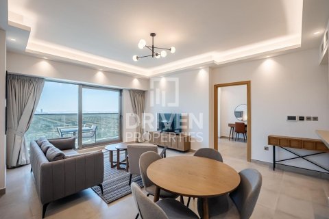 Apartment sa Jumeirah Lake Towers, Dubai, UAE 1 silid-tulugan, 89.09 sq.m. № 781391 - larawan 2