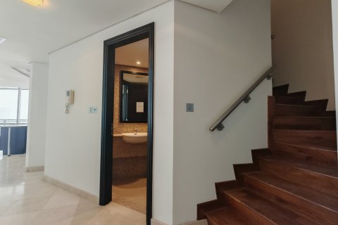 Apartmen di DIFC, Dubai, UAE 1 bilik tidur, 154 meter persegi № 769511 - foto 16