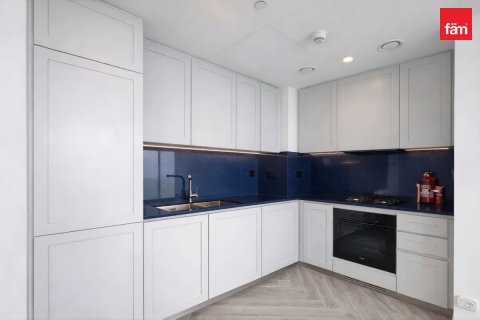 Apartmen di Business Bay, Dubai, UAE 2 bilik tidur, 87.9 meter persegi № 769855 - foto 5
