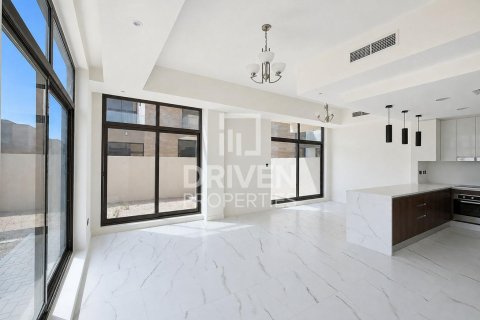 Townhouse de închiriat în Mohammed Bin Rashid City, Dubai, EAU 4 dormitoare, 288 mp.  №776612 - poză 1