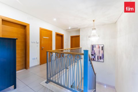 Kaupunkipientalo Al Furjan, Dubai, Arabiemiraatit 3 makuuhuonetta, 224 m2 № 769887 - kuva 10