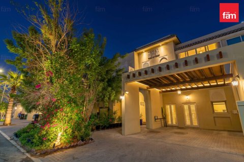 Kaupunkipientalo Al Furjan, Dubai, Arabiemiraatit 3 makuuhuonetta, 224 m2 № 769887 - kuva 26