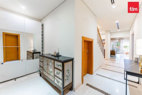 Kaupunkipientalo Al Furjan, Dubai, Arabiemiraatit 3 makuuhuonetta, 224 m2 № 769887 - kuva 6