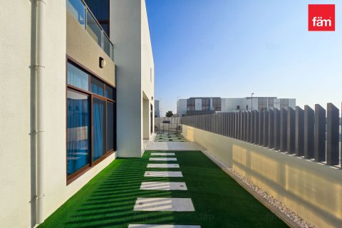 Villa sa Dubai, UAE 4 silid-tulugan, 283.2 sq.m. № 769841 - larawan 26