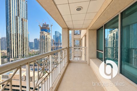 Apartment in Downtown Dubai (Downtown Burj Dubai), UAE 2 bedrooms, 107 sq.m. № 769750 - photo 1