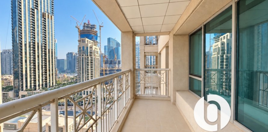Apartment in Downtown Dubai (Downtown Burj Dubai), UAE 2 bedrooms, 107 sq.m. № 769750