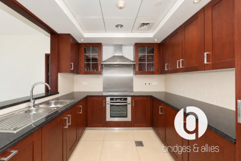 Apartment in Downtown Dubai (Downtown Burj Dubai), UAE 2 bedrooms, 107 sq.m. № 769750 - photo 7