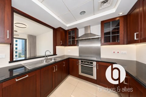 Apartment in Downtown Dubai (Downtown Burj Dubai), UAE 2 bedrooms, 107 sq.m. № 769750 - photo 8