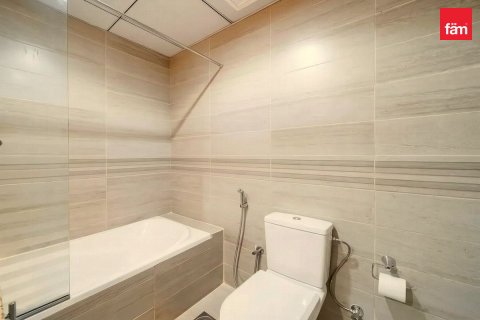 Villa te huur in Dubai, VAE 4 slaapkamers, 199 vr.m., nr 769680 - foto 13