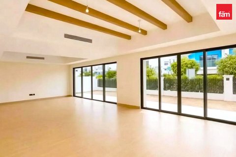 Villa en alquiler en Dubai, EAU 6 dormitorios, 432 m2 № 769873 - foto 17