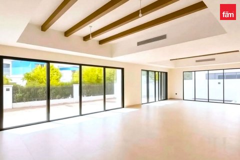 Villa en alquiler en Dubai, EAU 6 dormitorios, 432 m2 № 769873 - foto 5