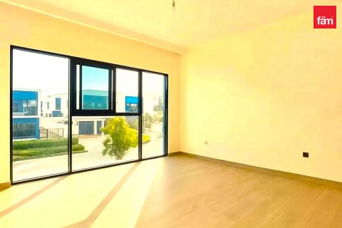 Villa en alquiler en Dubai, EAU 6 dormitorios, 432 m2 № 769873 - foto 9