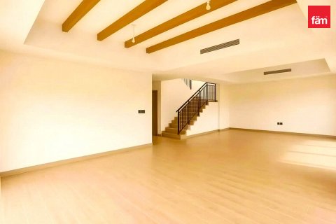 Villa en alquiler en Dubai, EAU 6 dormitorios, 432 m2 № 769873 - foto 13