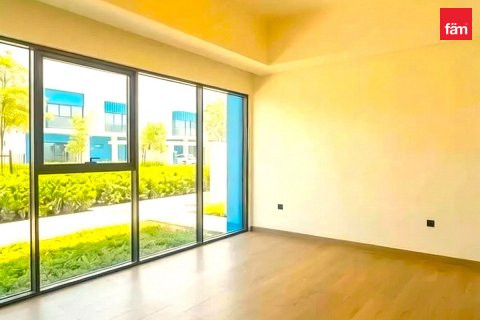Villa en alquiler en Dubai, EAU 6 dormitorios, 432 m2 № 769873 - foto 19