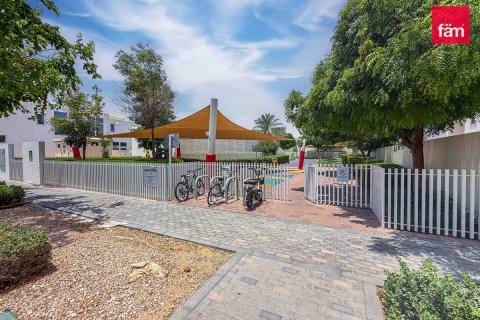 Rijtjeshuis te koop in Dubai, VAE 4 slaapkamers, 230.2 vr.m., nr 769387 - foto 21