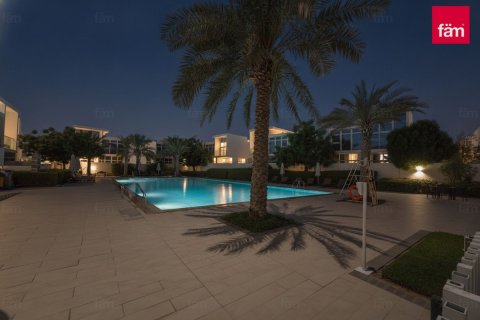 Rijtjeshuis te koop in Dubai, VAE 4 slaapkamers, 230.2 vr.m., nr 769387 - foto 19