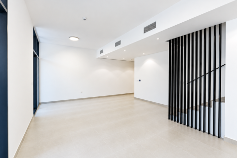 Adosado en venta en Tilal City, Sharjah, EAU 4 dormitorios, 247.12 m2 № 749459 - foto 3