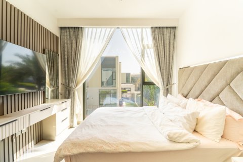 Dubai, BAE’de satılık sıra ev 4 yatak odası, 246 m² No 769529 - fotoğraf 7