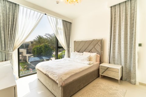 Dubai, BAE’de satılık sıra ev 4 yatak odası, 246 m² No 769529 - fotoğraf 8