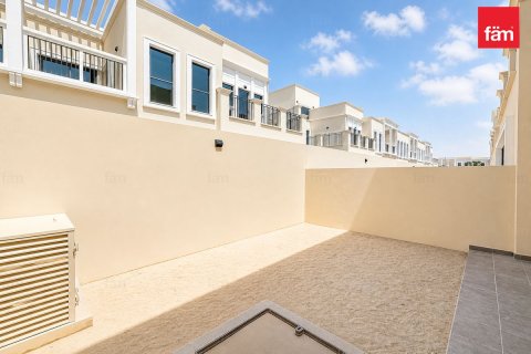 Dubai, UAE의 임대용 타운하우스 침실 4개, 144제곱미터 번호 769875 - 사진 25