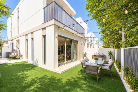 Villa asukohaga Tilal Al Ghaf, Dubai, AÜE: 4 magamistoaga, 221 m² Nr 774226