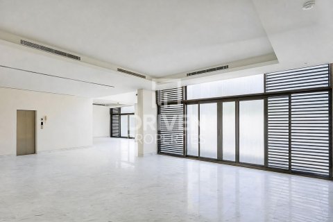 Купить виллу в Мохаммед Бин Рашид Сити, Дубай, ОАЭ 5 спален, 752.98м2, № 776375 - фото 2