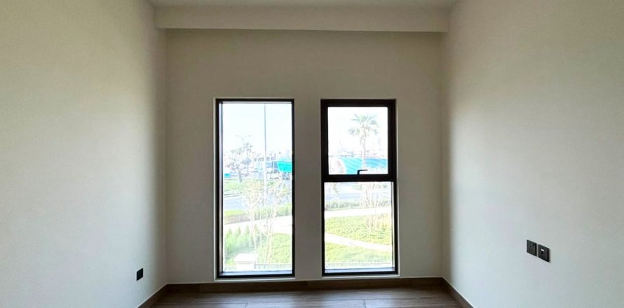 Townhouse in Dubai, UAE 4 bedrooms, 144.4 sq.m. № 769418