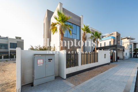 Dubai Hills Estate, Dubai, UAE의 임대용 빌라 침실 5개, 688.59703600제곱미터 번호 769782 - 사진 7