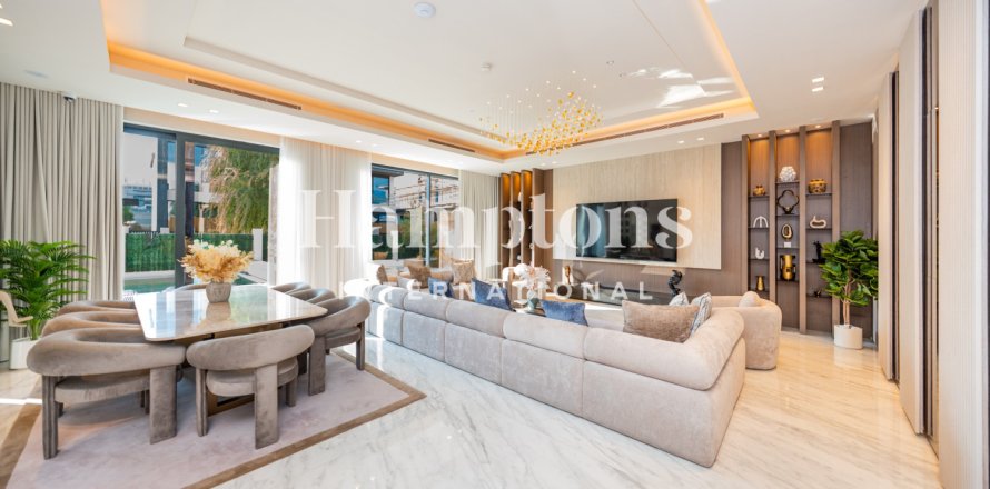 Dubai Hills Estate, Dubai, UAE의 빌라 침실 5개, 688.597제곱미터 번호 769782