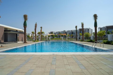 Řadový dům v Dubai Land, SAE 3 ložnice, 181.25 m² Č.: 779273 - fotografie 15