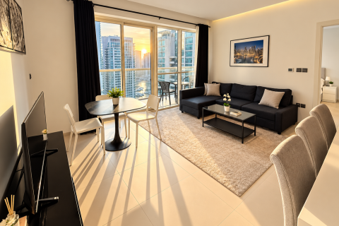 Apartment in Dubai Marina, Dubai, UAE 1 bedroom, 67.1 sq.m. № 776740 - photo 1