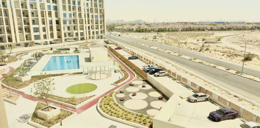 Dubai, UAE의 아파트 침실 2개, 80제곱미터 번호 730461