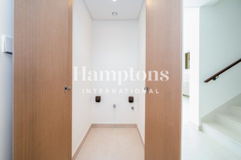 Townhouse de închiriat în Arabian Ranches 3, Dubai, EAU 3 dormitoare, 144.83577700 mp. №771570 - poză 26